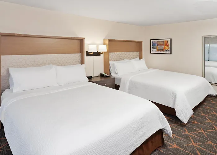 Chicago Oakbrook By Ihg Hotel 3*