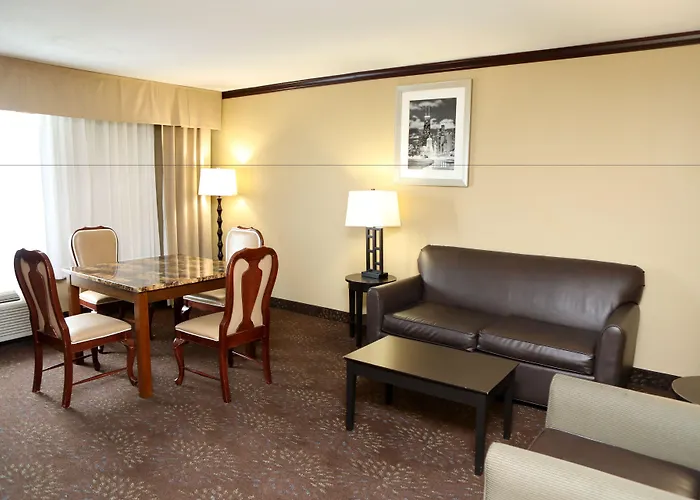 Chicago Oakbrook By Ihg Hotel 3*